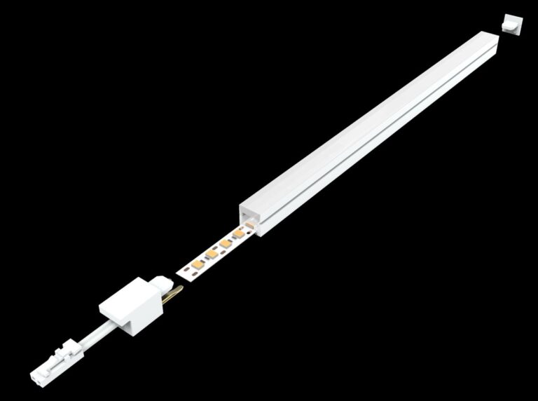 Aansluitsnoer 8x4mm ledstrip max 3,5m of 28w