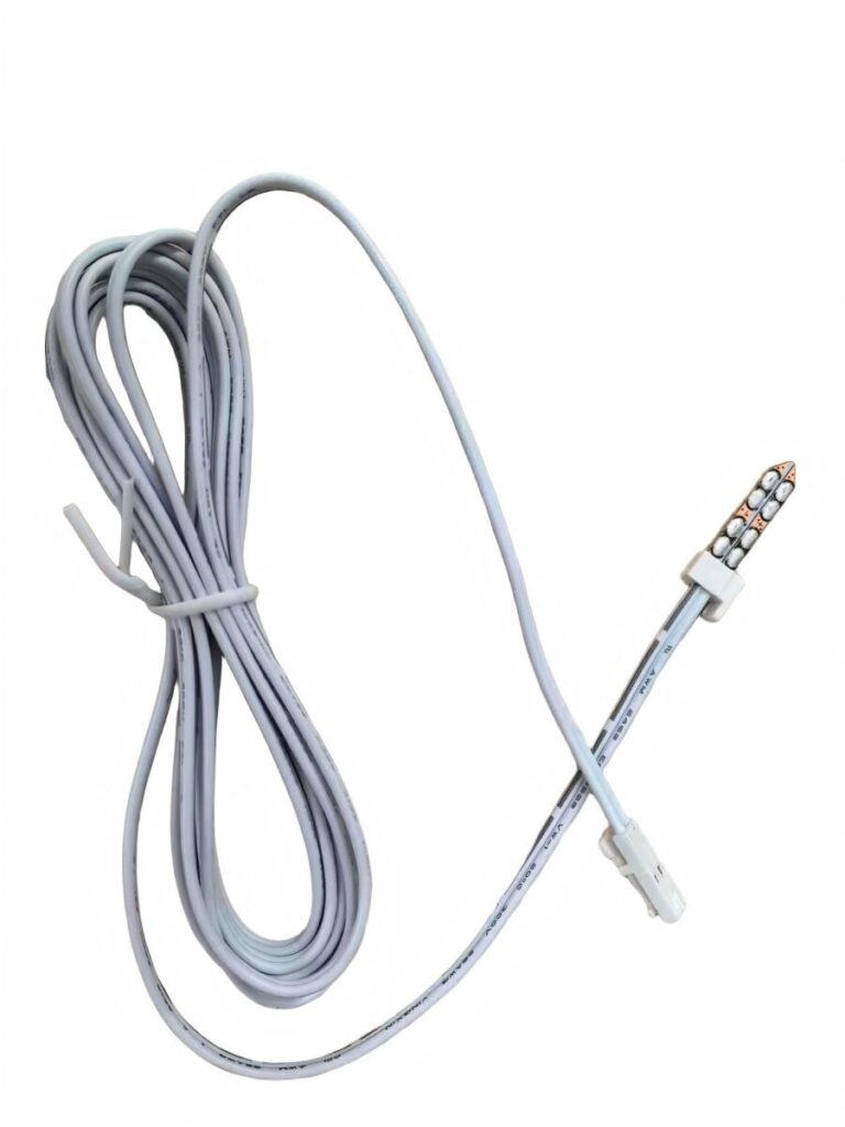 Aansluitsnoer 8x4mm ledstrip 2m max 7m of 56w