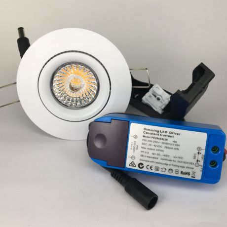 Downlighter Spot IP44 13W 38° dimbaar 2000-2800K wit set
