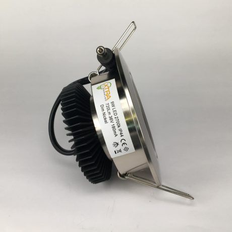 Downlighter Spot IP44 9W 38° dimbaar 2700K nikkel zij
